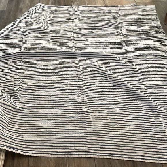 Aden + Anais striped swaddle lot - Picture 10 of 11